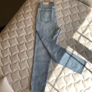 American Eagle Mom jeans